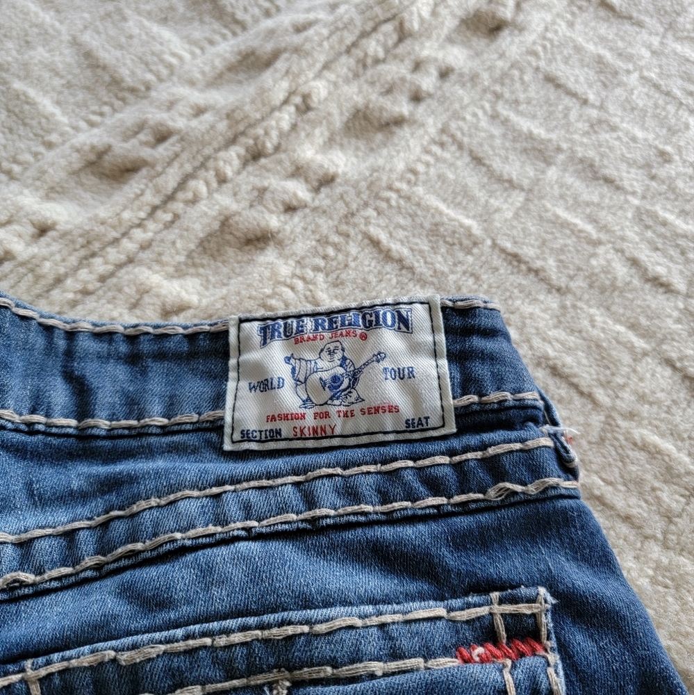 True Religion - Picture 7 of 9